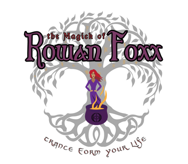 Rowan Foxx (Lisa Giles) Ashland & Medford, Oregon Logo